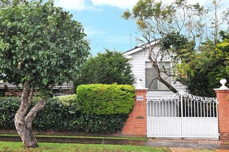 251 Flagstaff Rd, Lake Heights, NSW 2502
