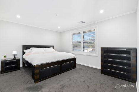 Property photo of 61 Warriewood Road Warriewood NSW 2102