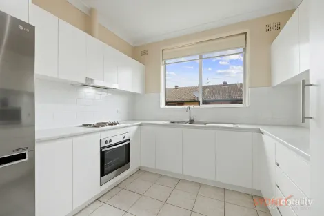 Property photo of 10/28 Gladstone Street Bexley NSW 2207