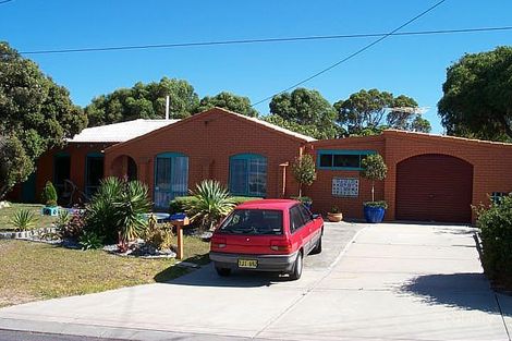 9 Mitchell Pl, Two Rocks, WA 6037