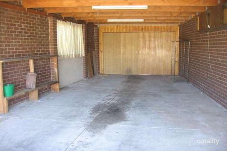 Property photo of 202 Victoria Drive Thomastown VIC 3074