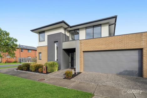 Property photo of 8 Milliners Avenue Keysborough VIC 3173