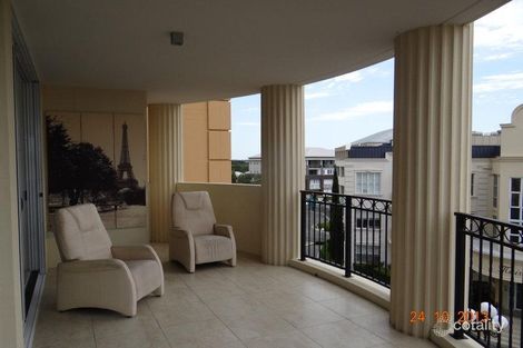Property photo of 3031/3029 The Boulevarde Carrara QLD 4211