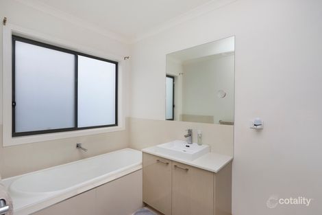 Property photo of 40 Aruma Avenue Harkness VIC 3337