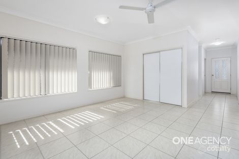 Property photo of 32 Gippsland Circuit Forest Lake QLD 4078