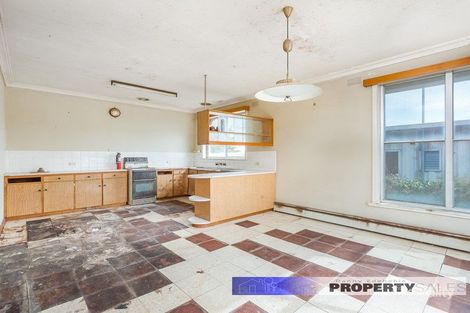Property photo of 7 Law Street Newborough VIC 3825