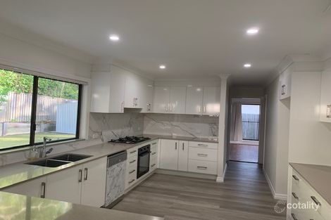 Property photo of 11 Francene Place Birkdale QLD 4159