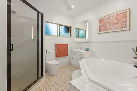 Property photo of 8 Harman Road Cable Beach WA 6726