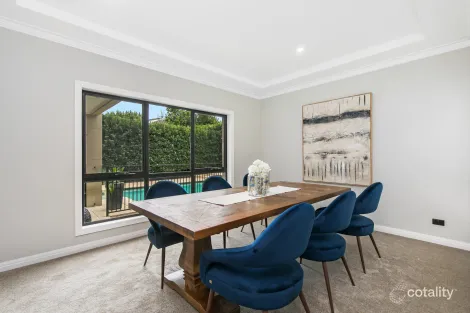 Property photo of 4 Coventry Court Castle Hill NSW 2154