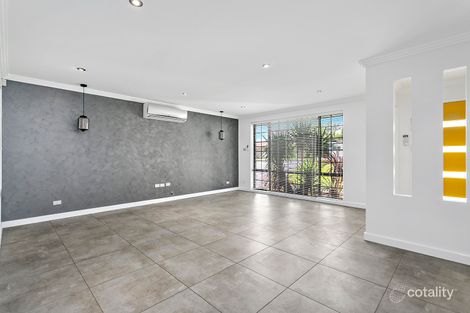Property photo of 28 Daintree Drive Albion Park NSW 2527