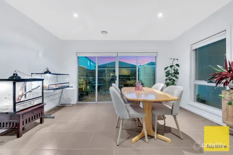 Property photo of 24B Billabong Crescent Tarneit VIC 3029