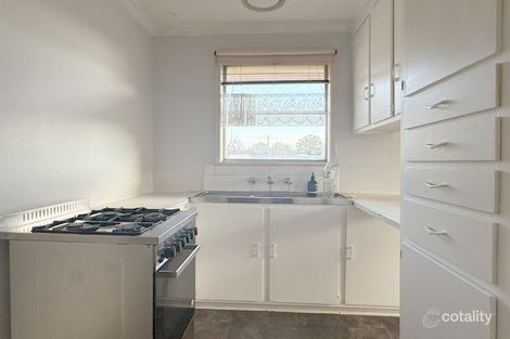 Property photo of 45 Laurina Crescent Frankston North VIC 3200