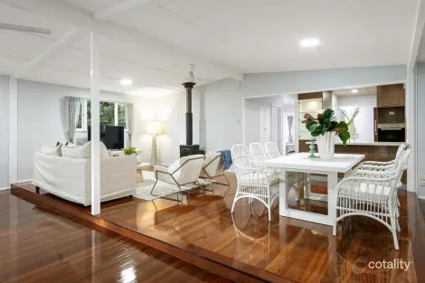 Property photo of 99 Sutling Street Chapel Hill QLD 4069
