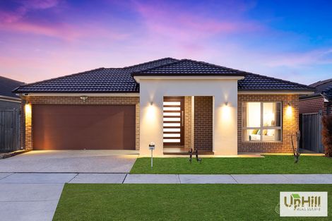 14 Speargrass Cl, Clyde North, VIC 3978