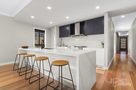 Property photo of 103 Claret Ash Boulevard Harkness VIC 3337