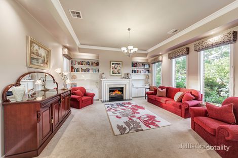 Property photo of 31 The Highway Mount Waverley VIC 3149