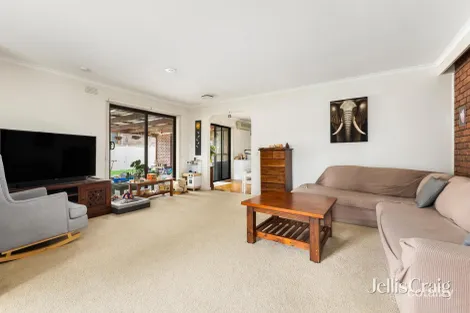 Property photo of 18 Everingham Road Altona Meadows VIC 3028