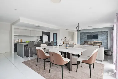 Property photo of 21 Boyland Way Ripley QLD 4306