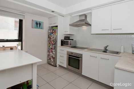 Property photo of 11/30-32 Kings Cross Road Potts Point NSW 2011