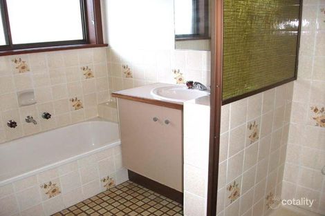 Property photo of 5 Evan Street Berwick VIC 3806