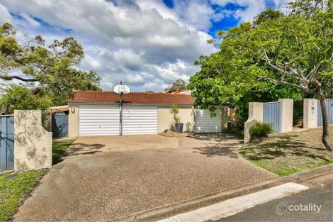 Property photo of 2 Delphin Street Kenmore QLD 4069