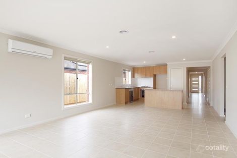 Property photo of 17 Phillip Drive Wyndham Vale VIC 3024
