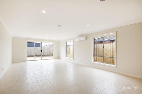 Property photo of 17 Phillip Drive Wyndham Vale VIC 3024
