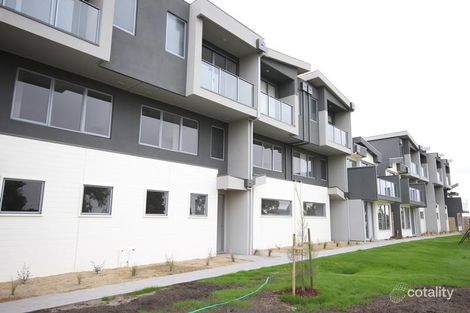 Property photo of 8 Topal Drive Officer VIC 3809