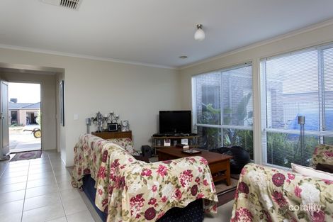 Property photo of 19 Verbena Terrace Epsom VIC 3551