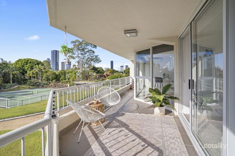 Property photo of 6/56 Hooker Boulevard Mermaid Waters QLD 4218