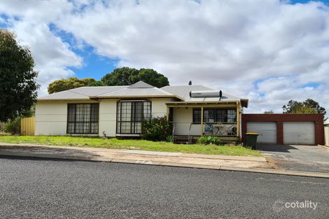 18 Braeside Rd, Katanning, WA 6317