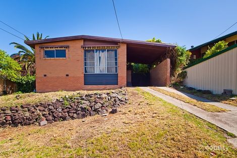 Property photo of 32 Lorraine Crescent Jacana VIC 3047