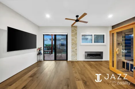 Property photo of 83 Kingsford Drive Point Cook VIC 3030
