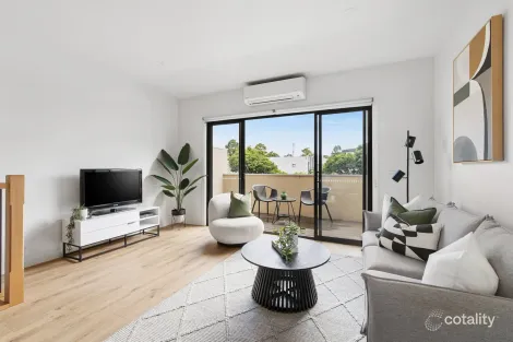 Property photo of 4/18 Aberdeen Road Macleod VIC 3085