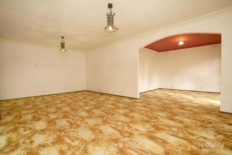 Property photo of 2 Shallot Close Glen Waverley VIC 3150