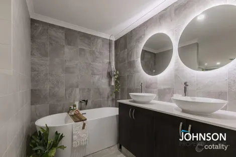 Property photo of 41 Jamison Grove Wellard WA 6170