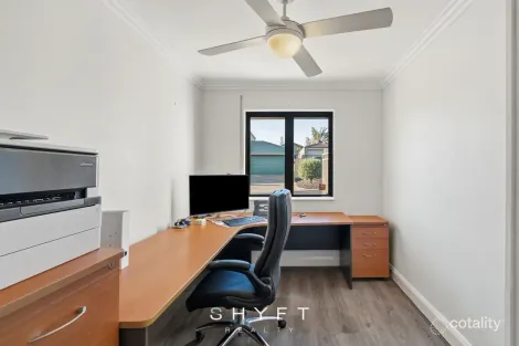 Property photo of 48 Abbeville Circle Mindarie WA 6030