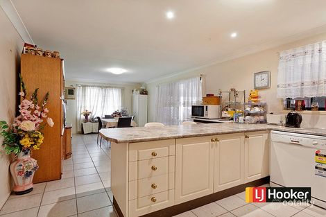 Property photo of 19 Keyport Crescent Glendenning NSW 2761
