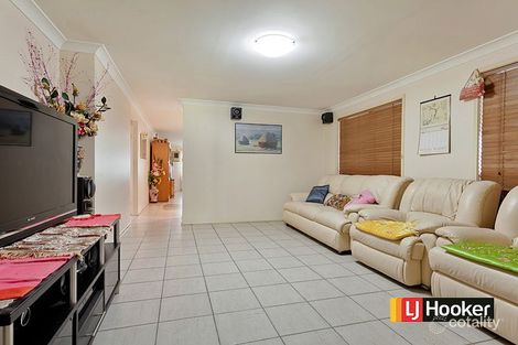 Property photo of 19 Keyport Crescent Glendenning NSW 2761