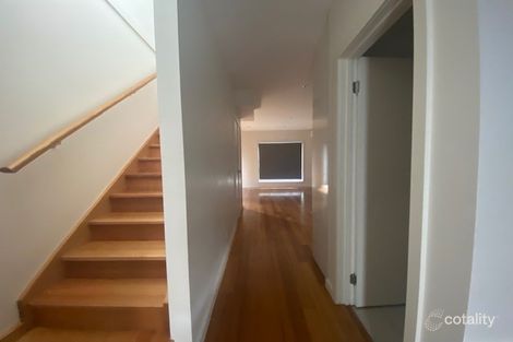 Property photo of 3/14 Maclagan Crescent Reservoir VIC 3073