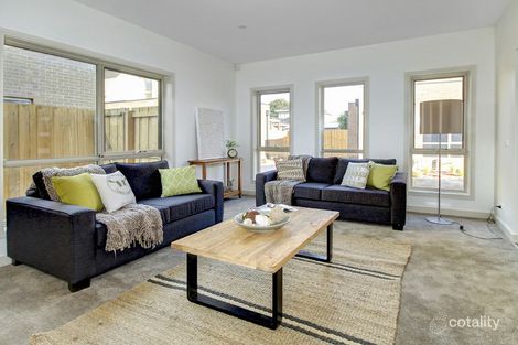 Property photo of 2/1 Attunga Crescent Seaford VIC 3198