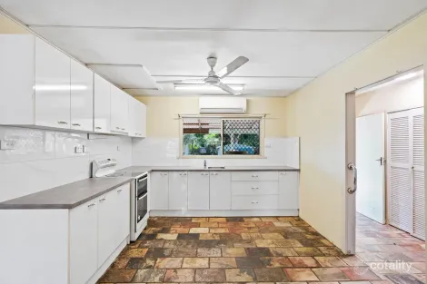 Property photo of 42 Birch Street Manunda QLD 4870