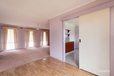 Property photo of 9 Beaumont Crescent Frankston VIC 3199