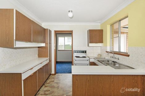 Property photo of 18 Lock Avenue Springfield NSW 2250