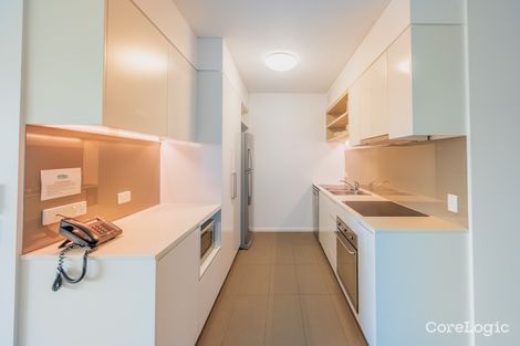 Property photo of 303/68 McIlwraith Street South Townsville QLD 4810