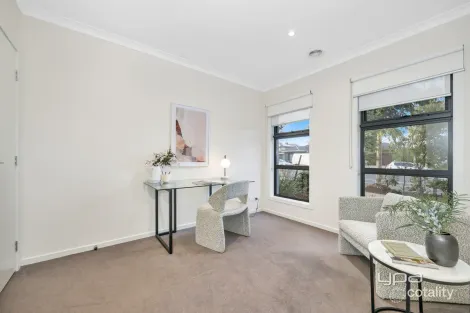 Property photo of 323 Frontier Avenue Aintree VIC 3336