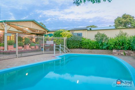 9 Ash Ct, Armadale, WA 6112