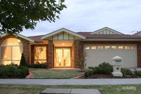 7 Edinburgh Dr, Beaconsfield, VIC 3807