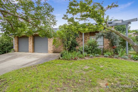 Property photo of 17 Oak Tree Drive Armidale NSW 2350