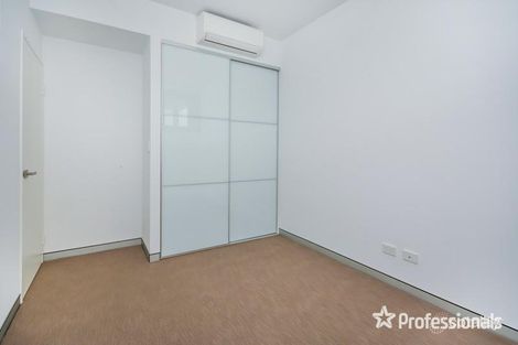 Property photo of 2/47 Carden Drive Cannington WA 6107